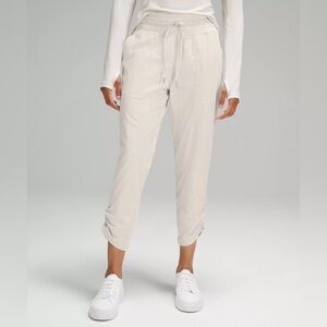 NWT Lululemon Women's Dance Studio Mid Rise crop Pants bone size 8